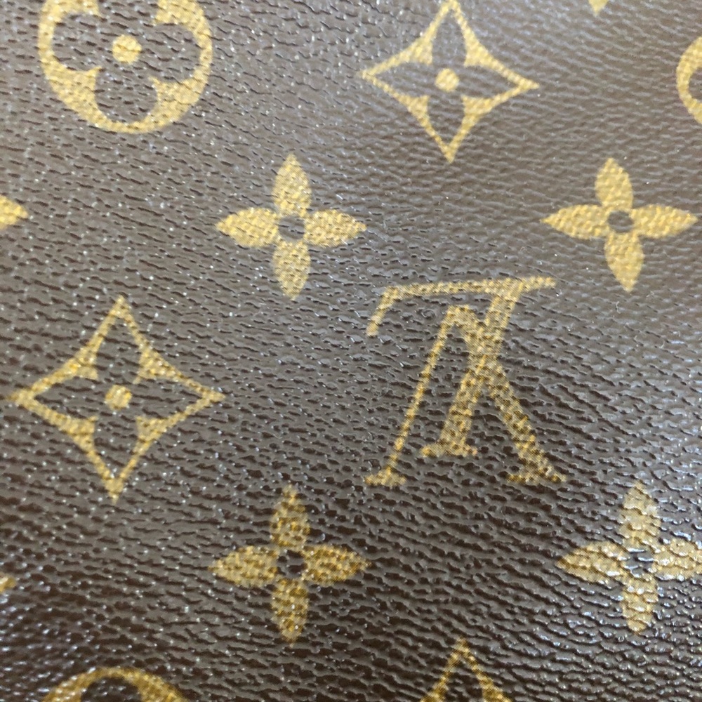 Meet your Posher, Maggie